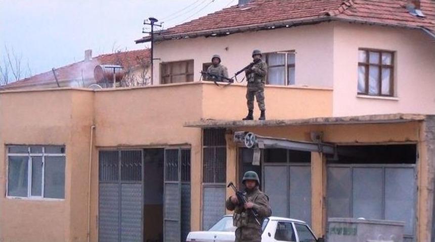 Dilek&rsquo;te Jandarmadan Asayiş Uygulaması