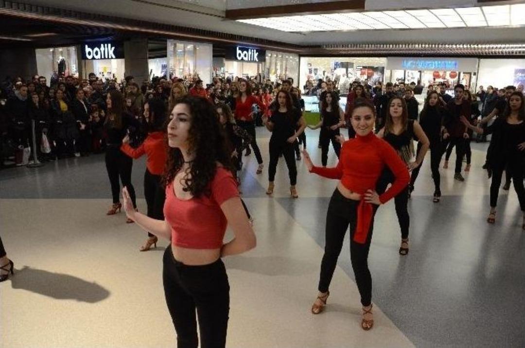 Esas 67 Burda&rsquo;dan Yılbaşı Etkinliği