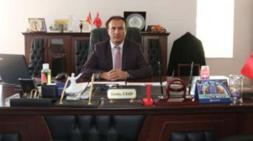 Bulanık İl&ccedil;e Milli Eğitim M&uuml;d&uuml;r&uuml; Edip&rsquo;in Yeni Yıl Mesajı