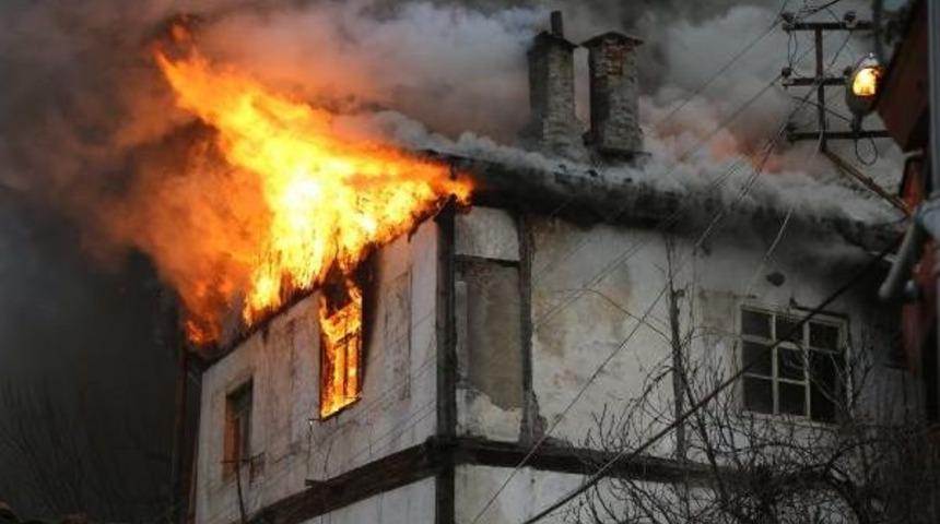 Artvin&rsquo;De Korkutan Yangın