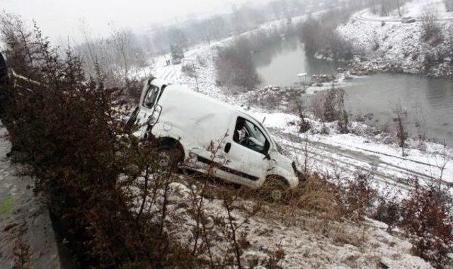 Karabük'te Kaza: 4 Yaralı