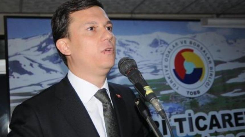 Ak Parti Genel Başkan Yardımcısı Şahin: Hakkari'nin Derdi Ter&ouml;r Değil, Yatırım Olsun