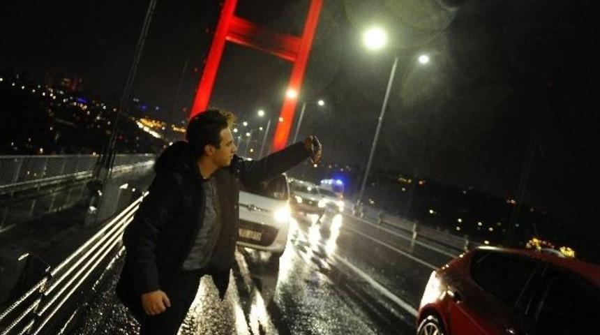 15 Temmuz Şehitler K&ouml;pr&uuml;s&uuml;&rsquo;nde Yılbaşı Coşkusu