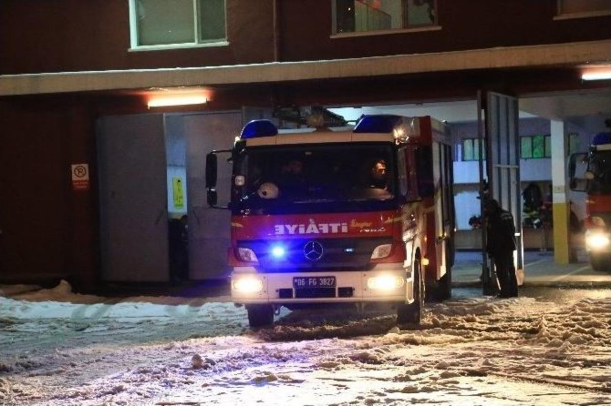 Ankara İtfaiyesi Yeni Yıla G&ouml;rev Başında Girdi