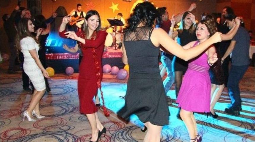 Van&rsquo;da Yeni Yıl Coşkusu