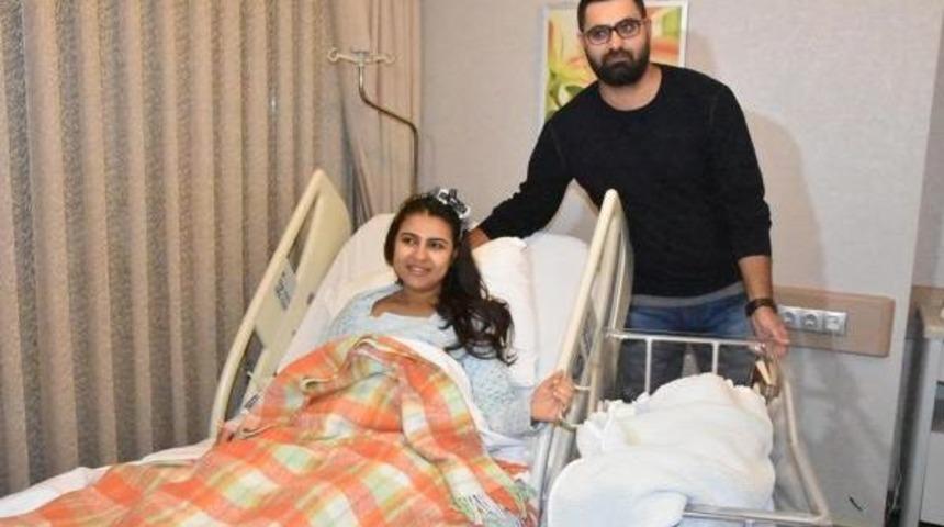 İzmir'de Yeni Yılın Ilk Bebeği Ozan Ali