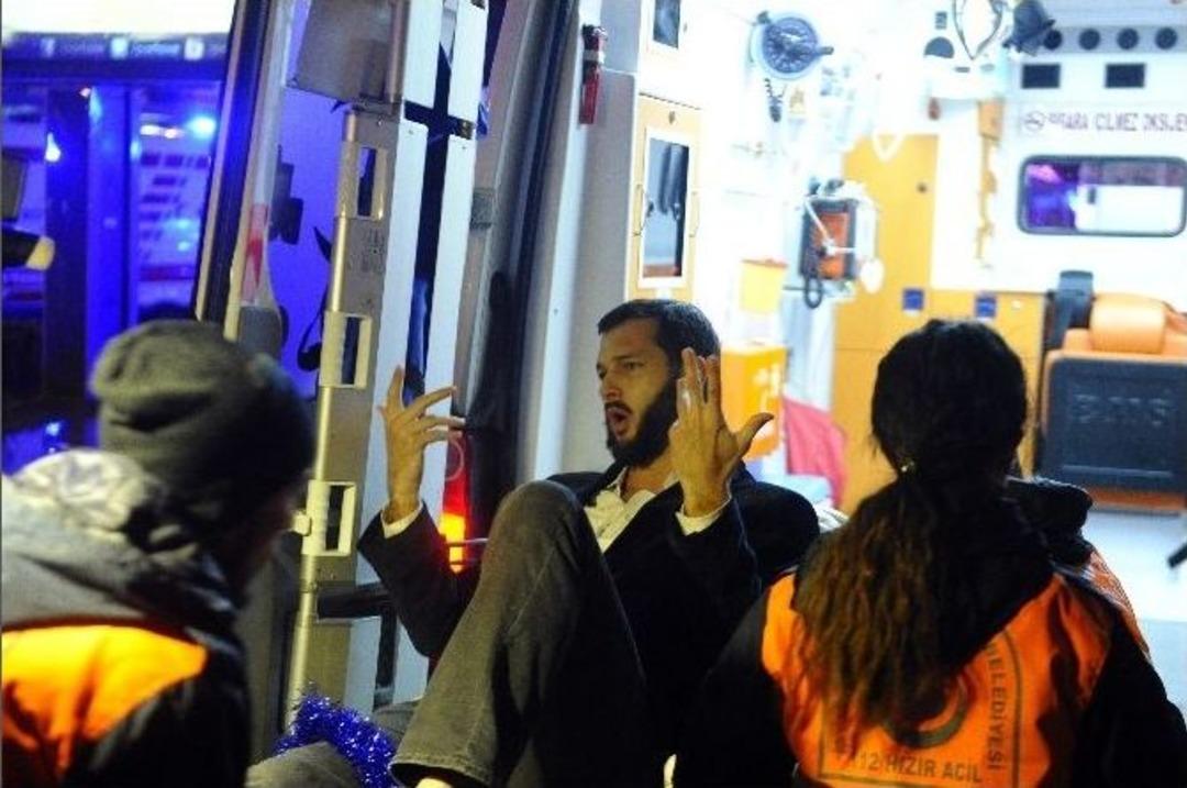 &Uuml;nl&uuml; Gece Kul&uuml;b&uuml;nde Yaralananlar Hastanelere Kaldırılmaya Devam Ediyor