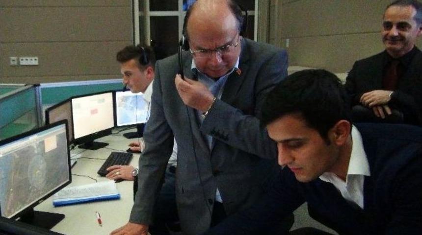 Yeni Yılın İlk &Ccedil;ağrısını Vali Amir &Ccedil;i&ccedil;ek Aldı