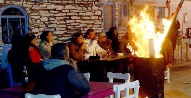 Bodrum, Yeni Yıla Havai Fişek Gösterisi Ile Girdi