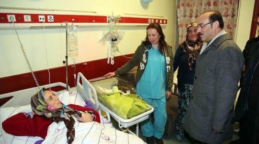 Yozgat&rsquo;ta Yılın Son Bebeğine Demokrasi Şehidi Halis Demir&rsquo;in İsmi Verildi