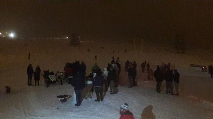 Uludağ'da S&ouml;n&uuml;k Yılbaşı