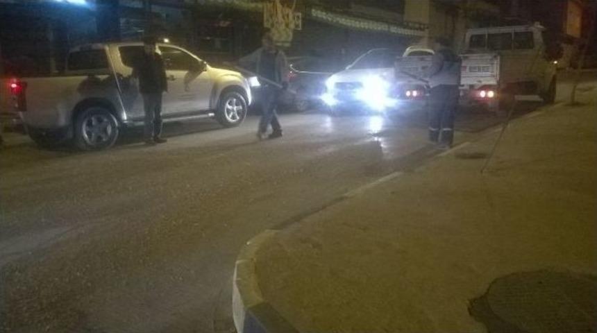 Vatandaş Mağdur Olmasın Diye Gece G&uuml;nd&uuml;z &Ccedil;alışıyorlar