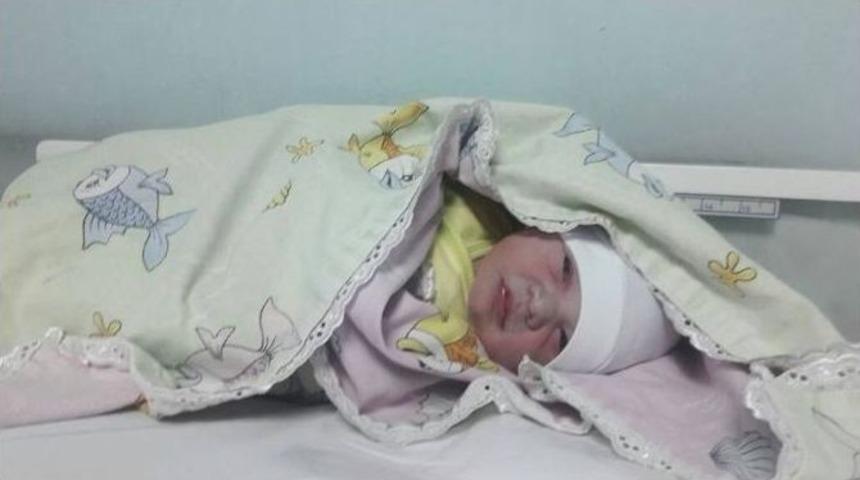 Isparta&rsquo;da Yeni Yılın İlk Bebeği