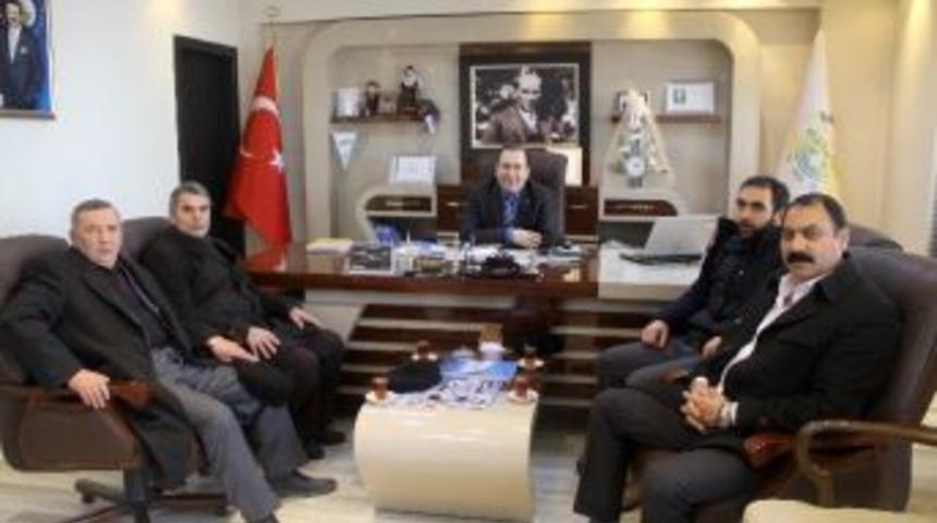 Atso Başkanı Demirci: "b&uuml;y&uuml;k Marketler, Esnafı G&ouml;&ccedil;e Zorluyor"