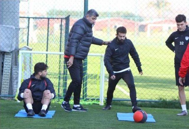 Başkan Mergen, Kamptaki Manisaspor'u Ziyaret Etti