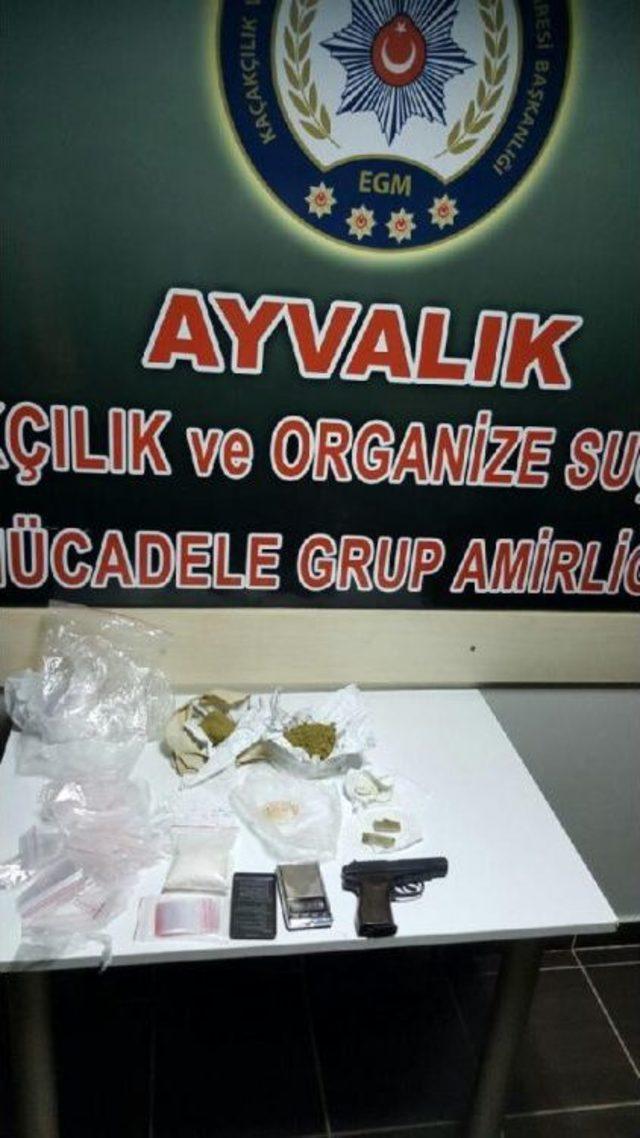 Ayvalık'ta Yılbaşı Gecesi Uyuşturucu Operasyonu: 3 Gözaltı