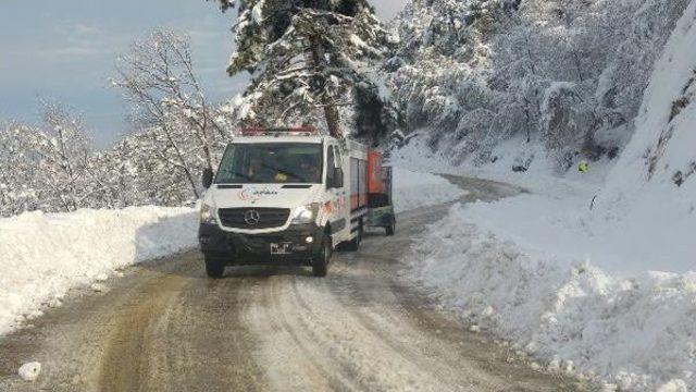 Bağ Evinde Mahsur Kalan Baba- Oğlu, Afad Kurtardı