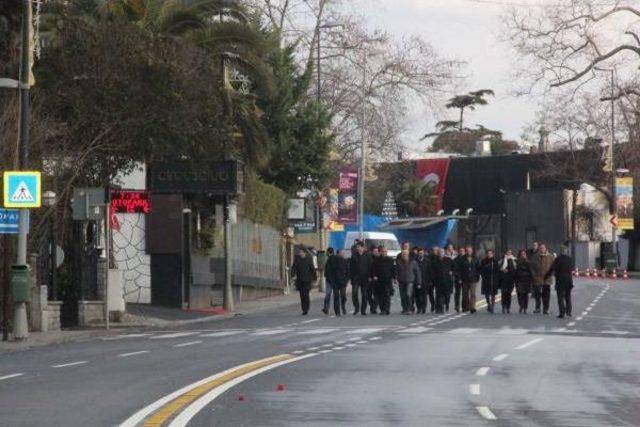 Chp İl Başkanı Canpolat: Ülkeyi Kan Gölüne Çevirenler Derhal Istifa Etmeliler