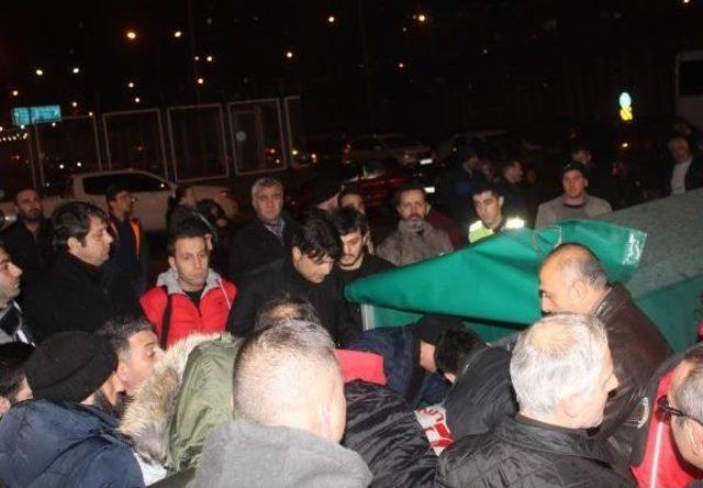 Hain Saldırı Kurbanlarından Seymen in Cenazesi Trabzon a Getirildi 1