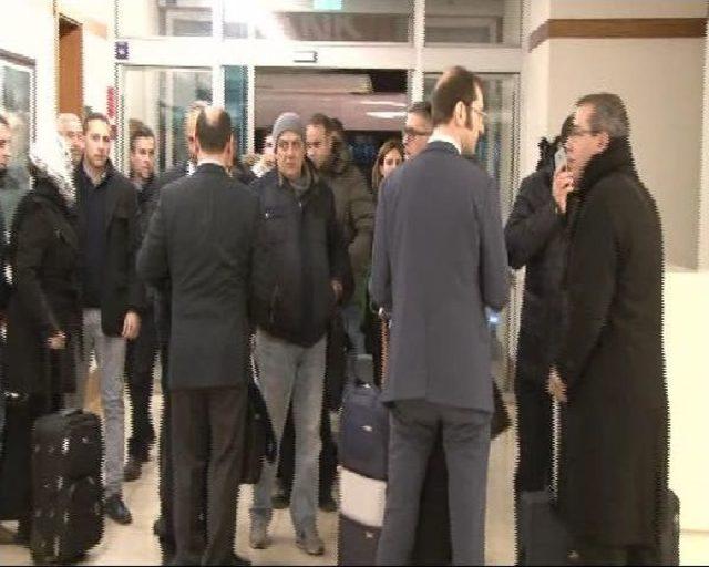 L&uuml;bnan Heyeti İstanbul a Geldi 1