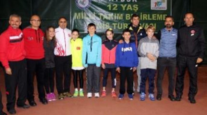 12 Yaş Tenis Milli Takımı Adana’da Belirlendi