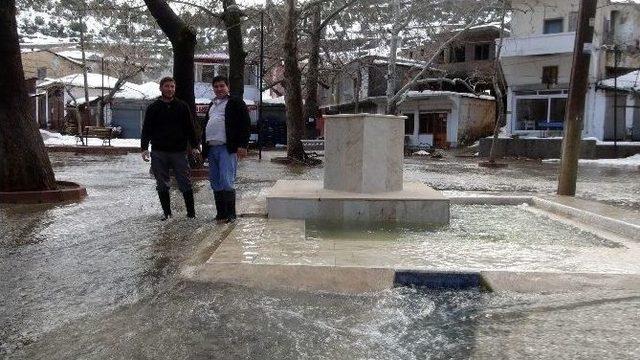 Silifkeli Çiftçiler İçin Kar, Beyaz Berekete Dönüştü