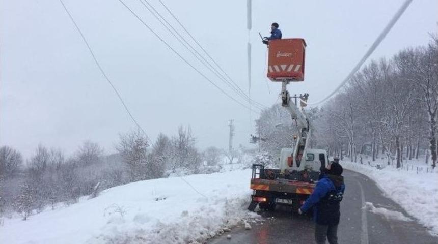 Kocaeli&rsquo;de 212 Kişilik Ekip Elektrik Sorunu İle M&uuml;cadele Ediyor