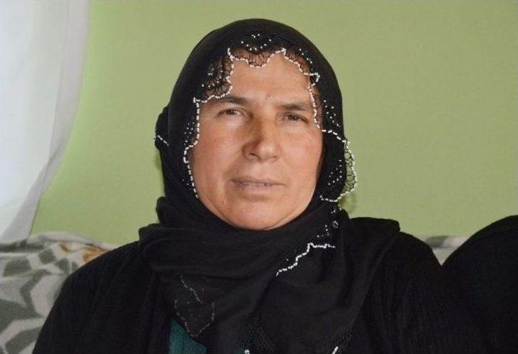 Kelebek Hastası Gencin Tek İsteği Kalem Tutabilmek G3