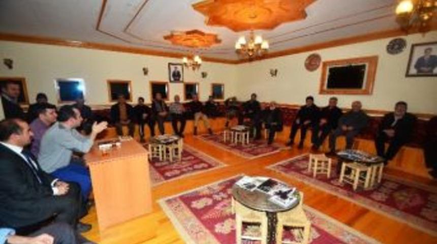 Dede Torun Evlerinde İlmi Sohbetler Devam Ediyor