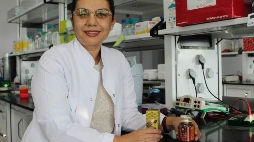 (&ouml;zel Haber) Er&uuml;&rsquo;l&uuml; Bilim İnsanının &Uuml;rettiği &rsquo;propolis&rsquo; Kemoterapinin Yan Etkilerini Engelleyebilecek