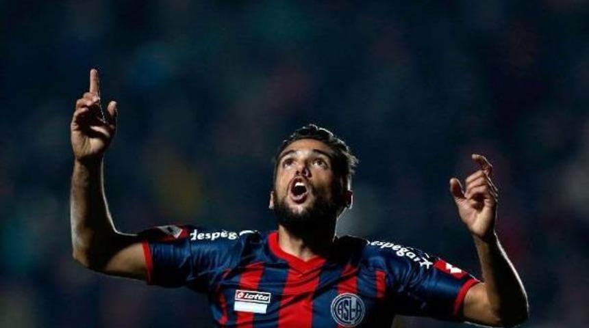 Trabzonspor'da Hedef &Uuml;&ccedil; Ismi Kampa Yetiştirmek