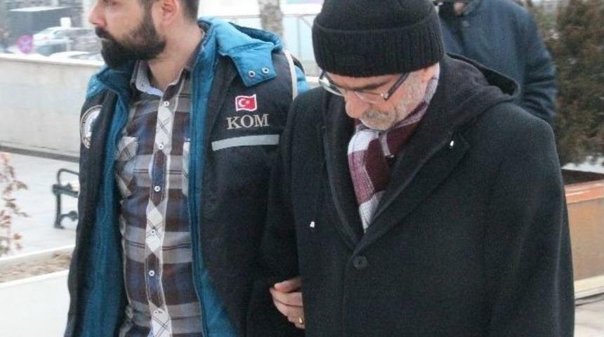 Fet&ouml; Soruşturmasında M&uuml;d&uuml;r, Oğlu Ve Gelini G&ouml;zaltına Alındı