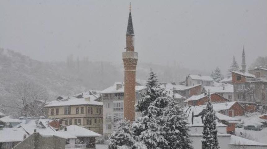 Kar, Kartpostallık Manzaralar Oluşturdu