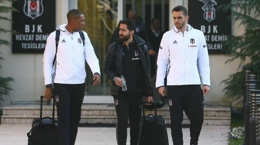 Beşiktaş, Antalya&rsquo;ya Gitti.