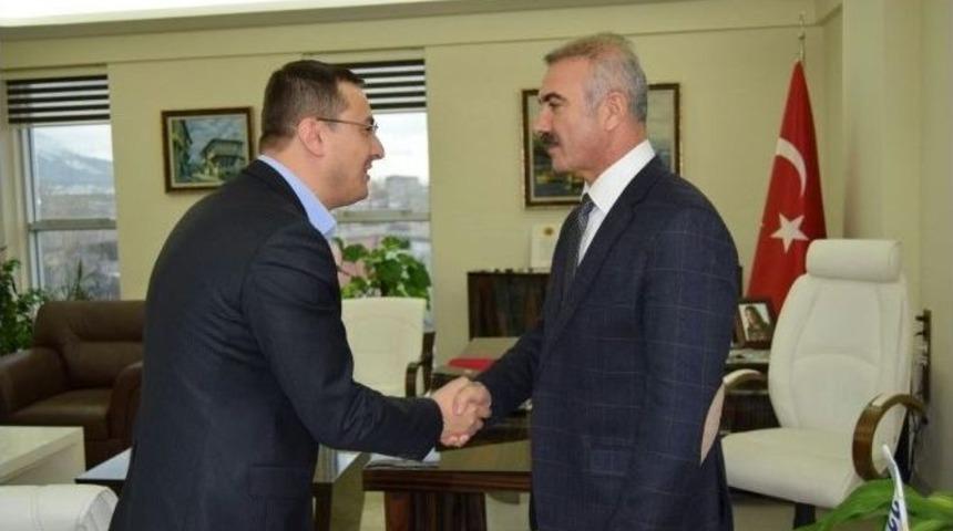 Eğitim Bir-sen&rsquo;den Kaymakam Erdoğdu&rsquo;ya Ziyaret