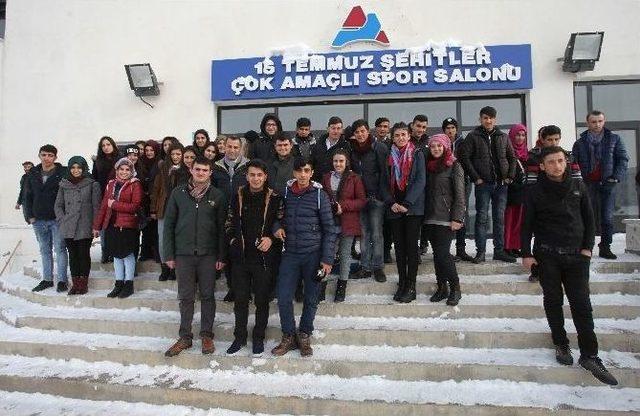 Ağrı İbrahim Çeçen Üniversitesi Lise Öğrencilerini Ağırladı