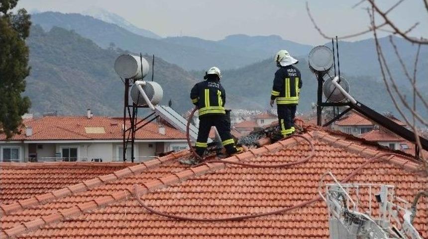 Ortaca&rsquo;da &Ccedil;atı Yangını Korkuttu