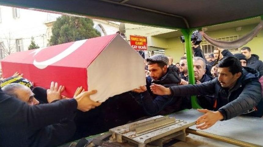 Ortak&ouml;y Saldırısında &Ouml;len Fatih &Ccedil;akmak Son Yolculuğuna Uğurlanıyor