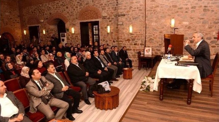 Demirli: &ldquo;modern İdeolojiler İbn&uuml;&rsquo;l Arabi&rsquo;nin D&uuml;ş&uuml;ncesini Arıyor&rdquo;