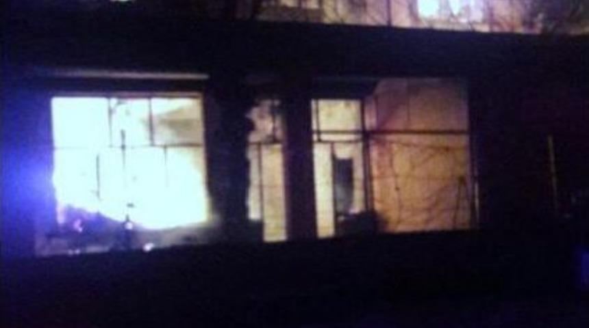 Yalnız Yaşadığı Evde &Ccedil;ıkan Yangında &Ouml;ld&uuml;