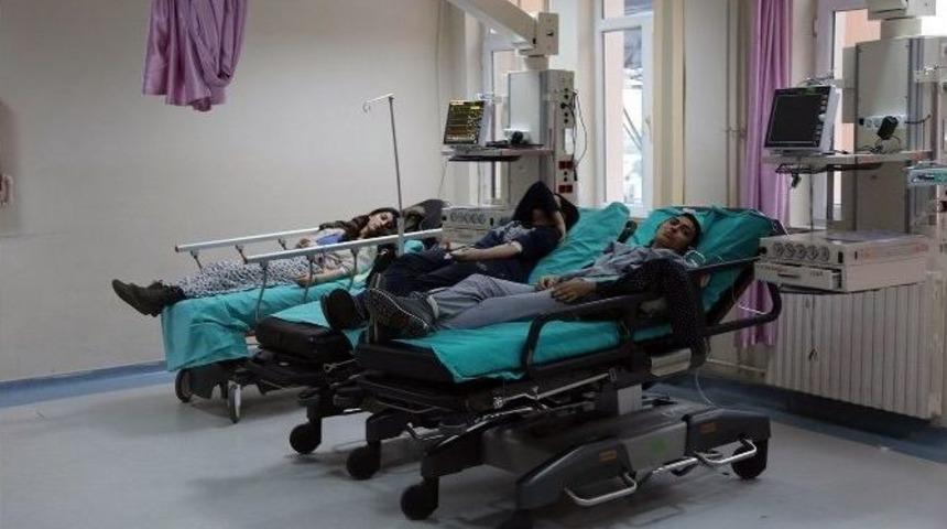 Sivas&rsquo;ta 68 Kız &Ouml;ğrenci Doğalgazdan Zehirlendi