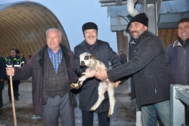 Başkan G&uuml;ne Celeplerle Başladı 1