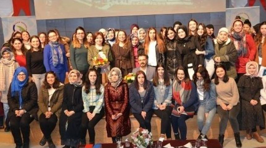 Okul &Ouml;ncesi Eğitimde Yeni Eğitim Yaklaşımları Tartışıldı