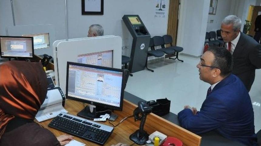 D&ouml;rtyol&rsquo;da İlk &Ccedil;ipli Kimlik Başvurusu Yapıldı