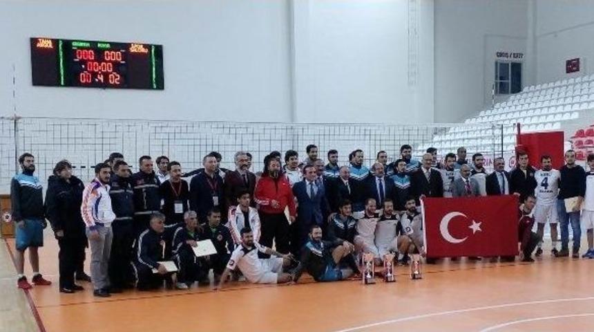 Kto Karatay &Uuml;niversitesi Spor Takımları, Başarıdan Başarıya Koşuyor