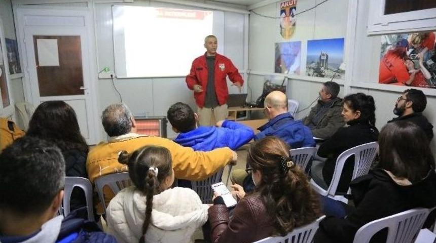 Milas&rsquo;ta Akut G&ouml;n&uuml;ll&uuml;lerine Arama Eğitimi