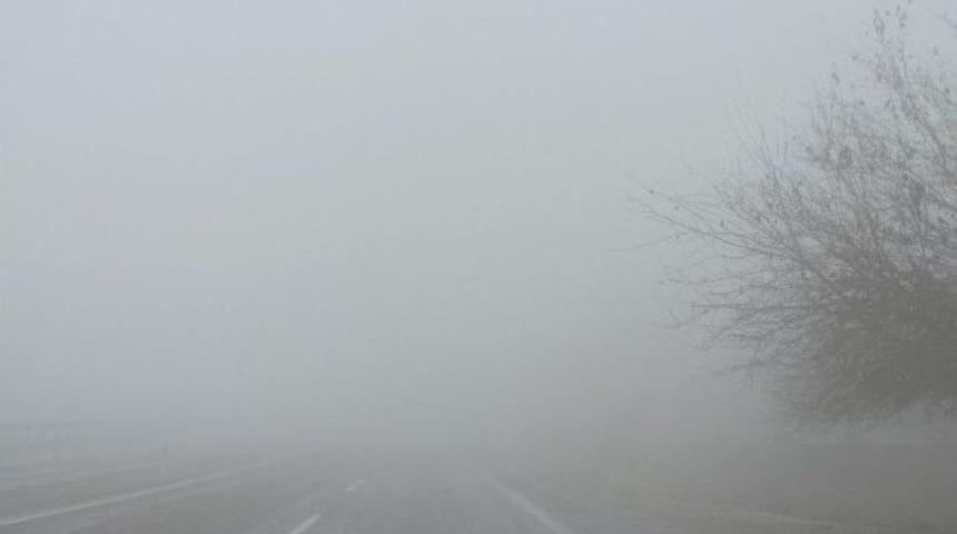 Araban İl&ccedil;esi Karadağ Ge&ccedil;idinde Yoğun Sis