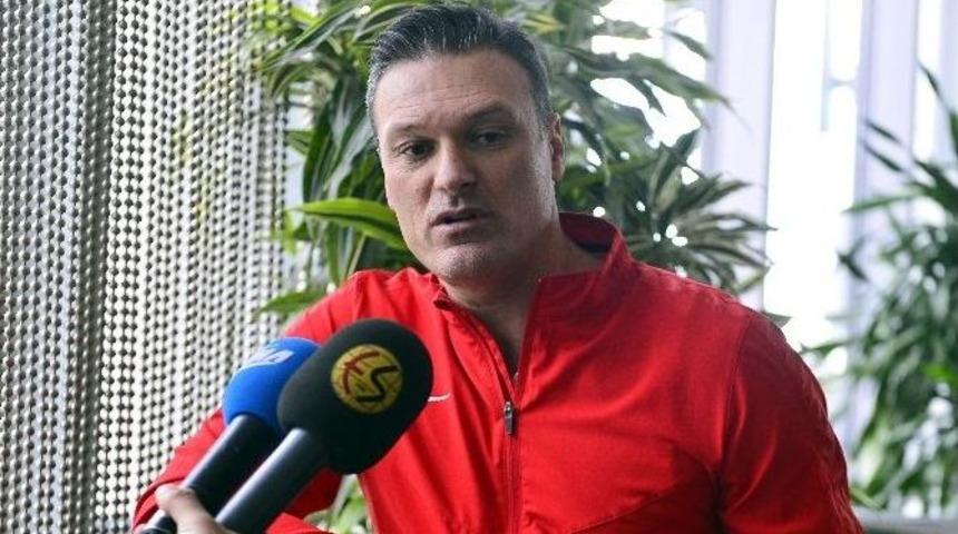 Alpay Özalan: “bu Ülkede Kimlerin Antrenörlük Yaptığını Herkes Biliyor”