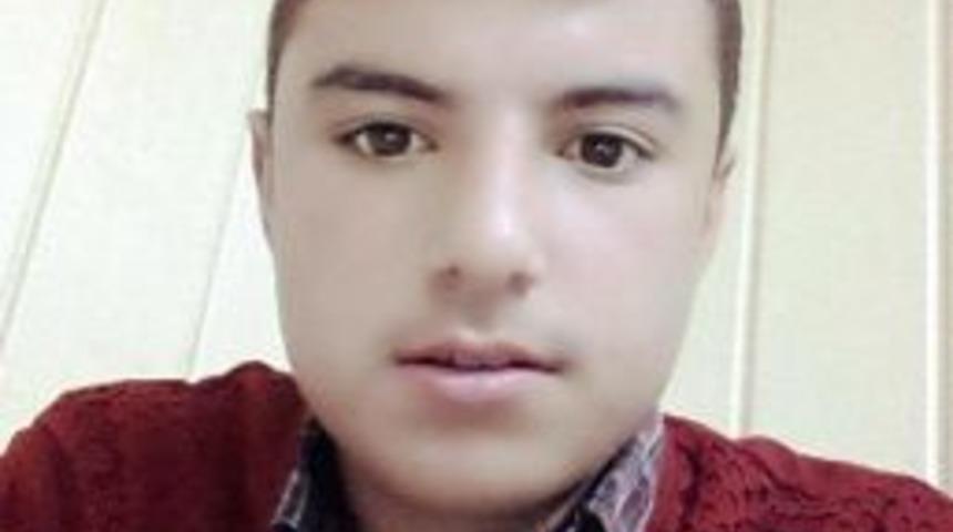 15 Yaşındaki Gen&ccedil; Intihar Etti