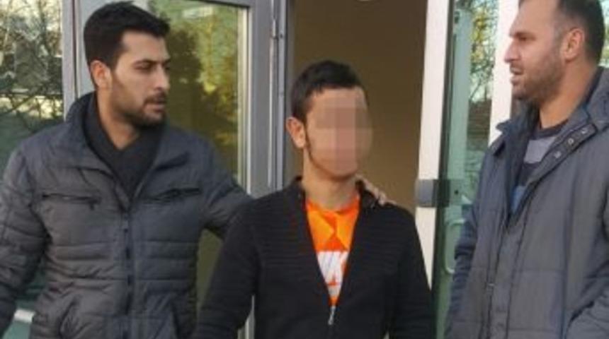 T&uuml;fekle 2 Kişiyi Yaralayan &Ccedil;ocuk Yakalandı